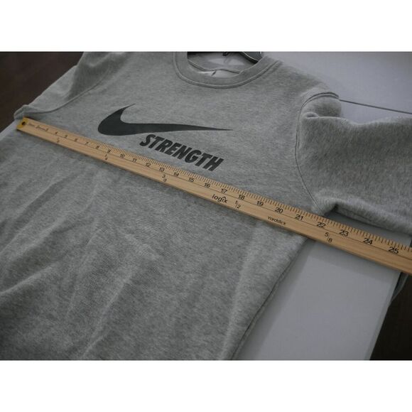 Nike Strength Unisex Crewneck Sweatshirt Grey M - Picture 4 of 8